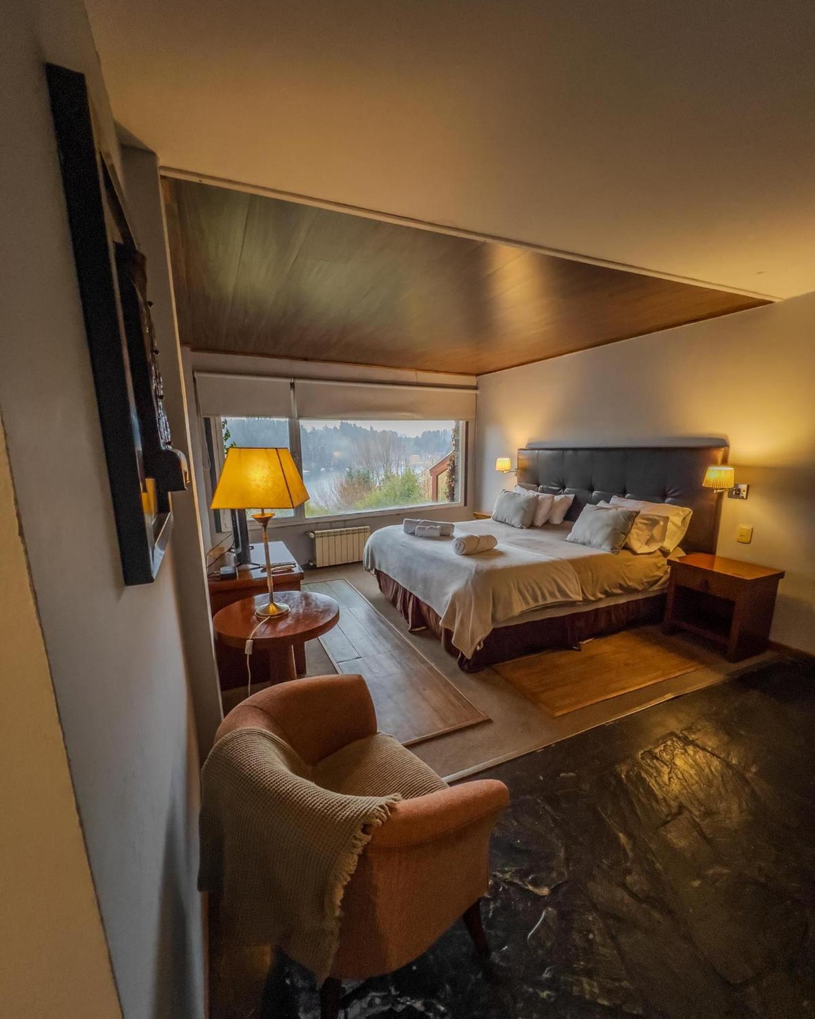 Puerto Manzano Suites And Glamping By Visionnaire Villa La Angostura Bagian luar foto