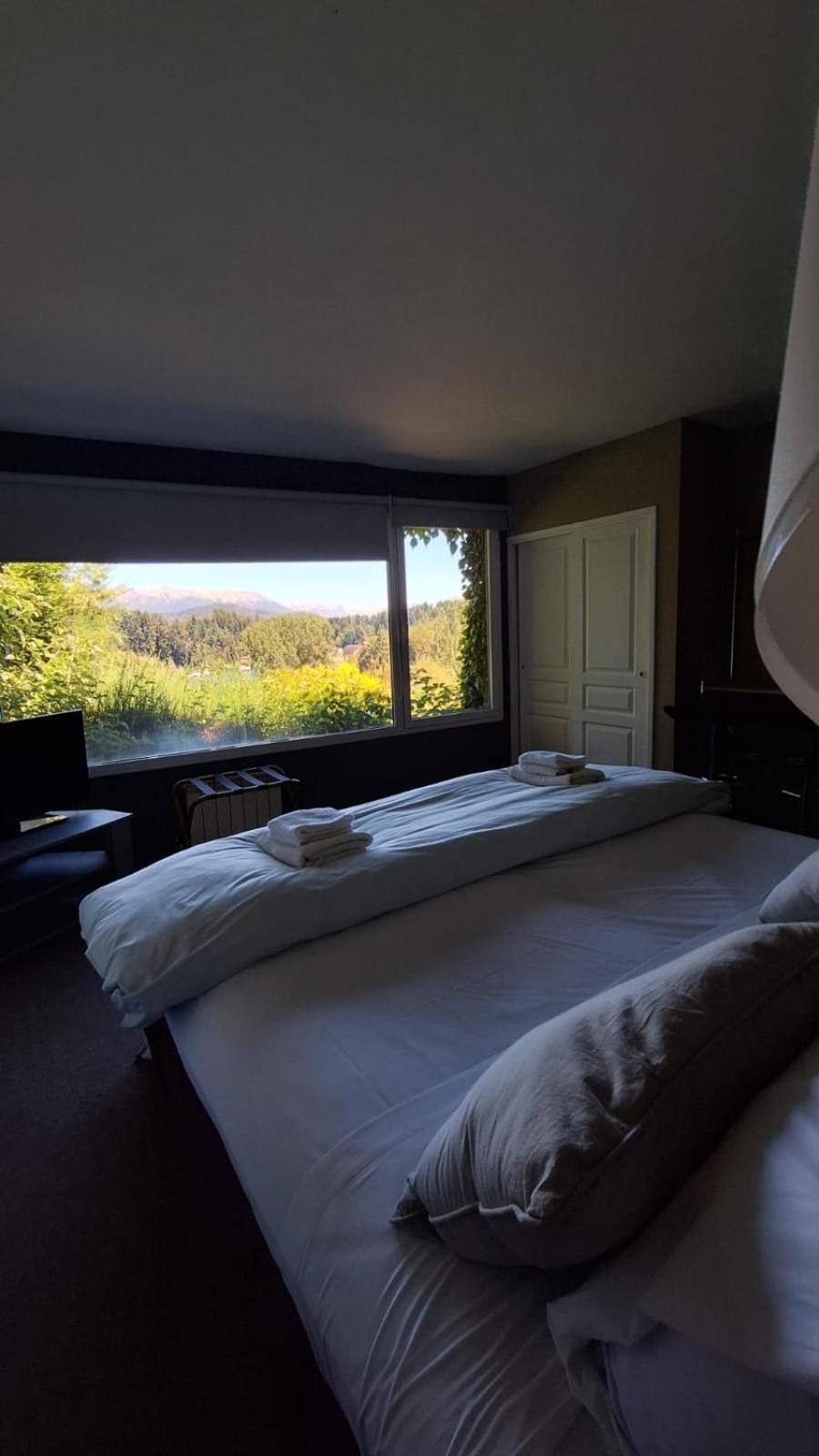 Puerto Manzano Suites And Glamping By Visionnaire Villa La Angostura Bagian luar foto